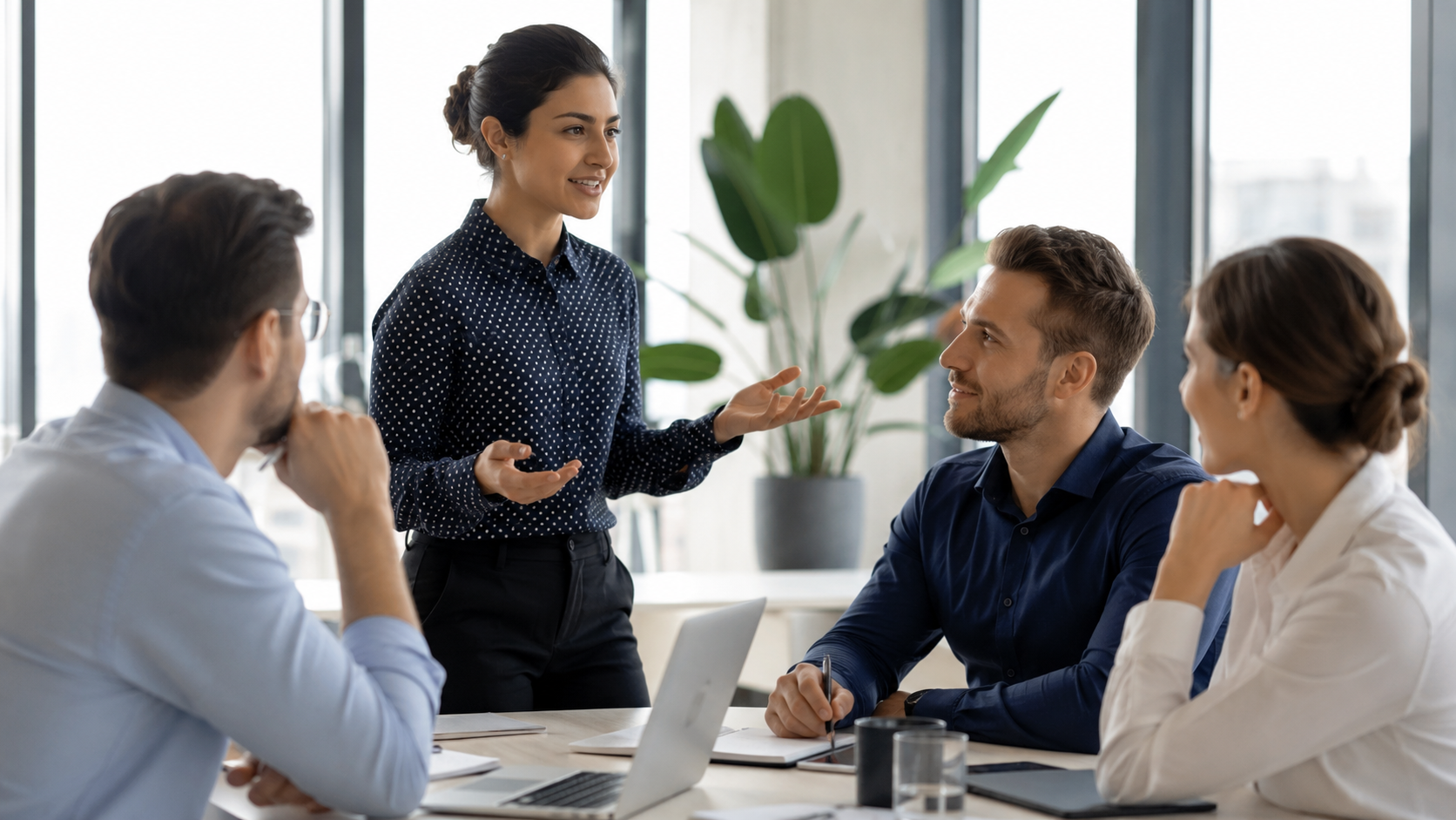 Führungsworkshop mit Teamleitung in einem Mitarbeitergespräch